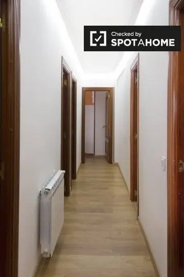 Apartamento en Madrid 5 dormitorios 2 baños Spotahome