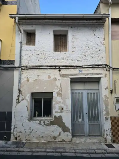 Casa de Pueblo de 2 Dormitorios en Benigànim