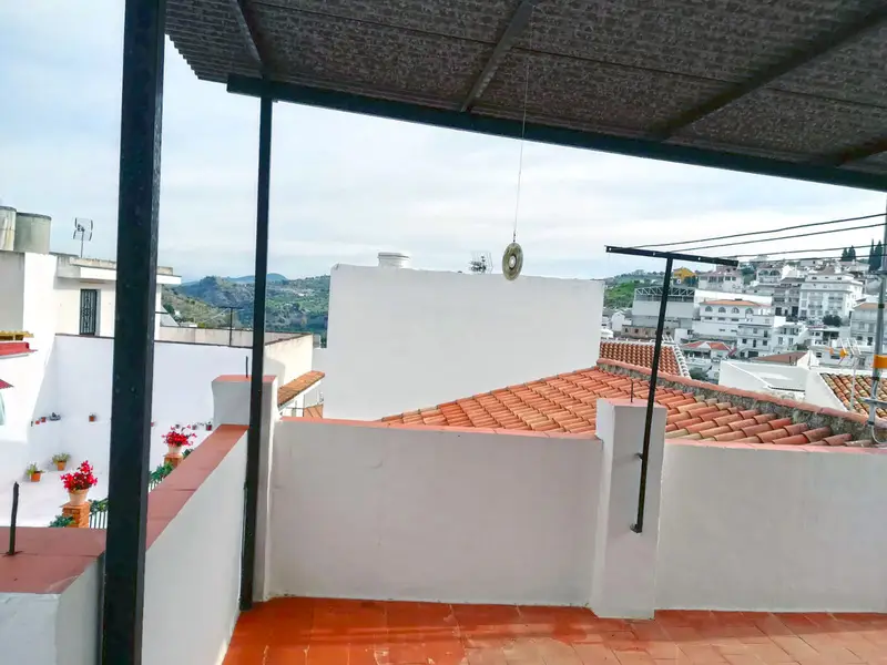 Casa Villa 6 Dormitorios Tolox Vistas Montana Recien Renovada
