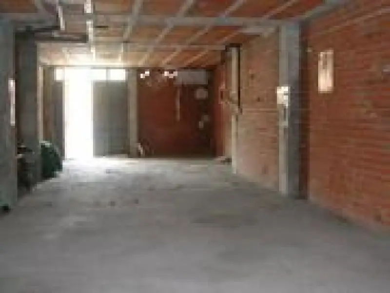 Venta Local Comercial Centro Cuellar 96m2 Patio Ref 685