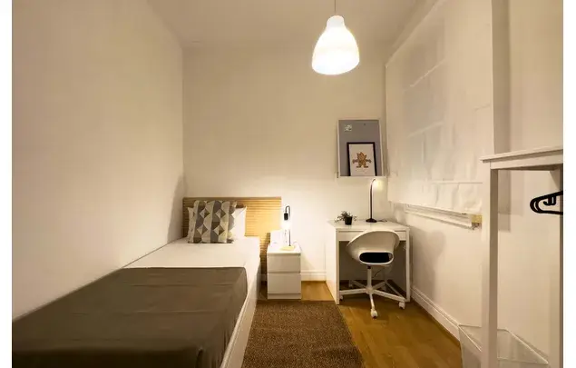 Habitacion 95m2 Barcelona Estancia Media Larga