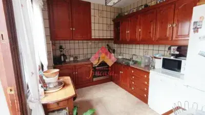 Piso en venta 3 dormitorios 2 ba
Centro
