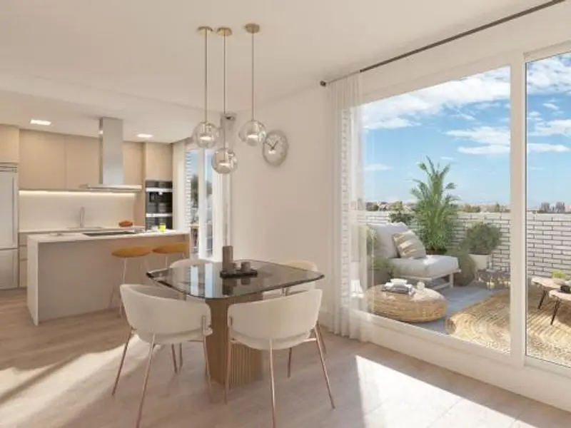 Piso en Venta en Madrid Capital Planta Baja Terraza Garaje Trastero