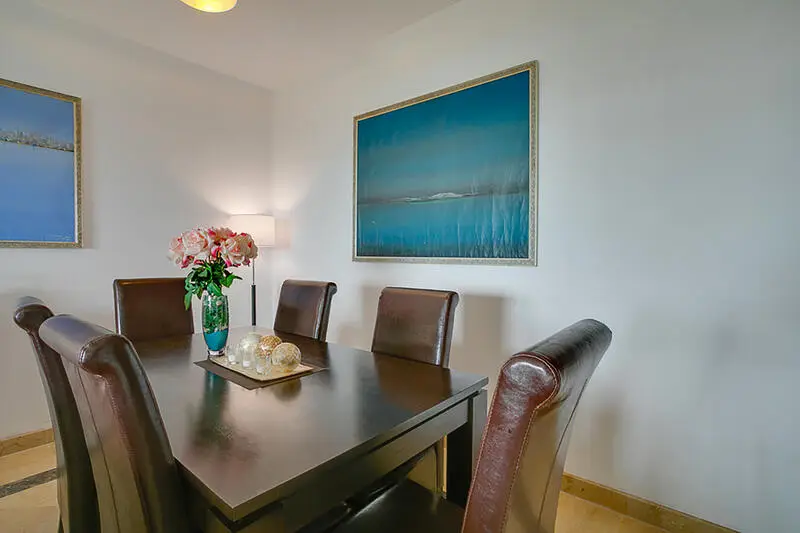 Apartamento en La Duquesa con Vistas al Mar 2 Dormitorios 2 Baños