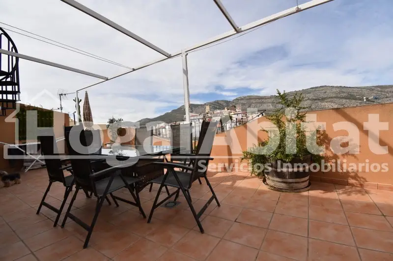 Ático en Venta Oropesa Castellón 3 Plantas Cerca Ayuntamiento