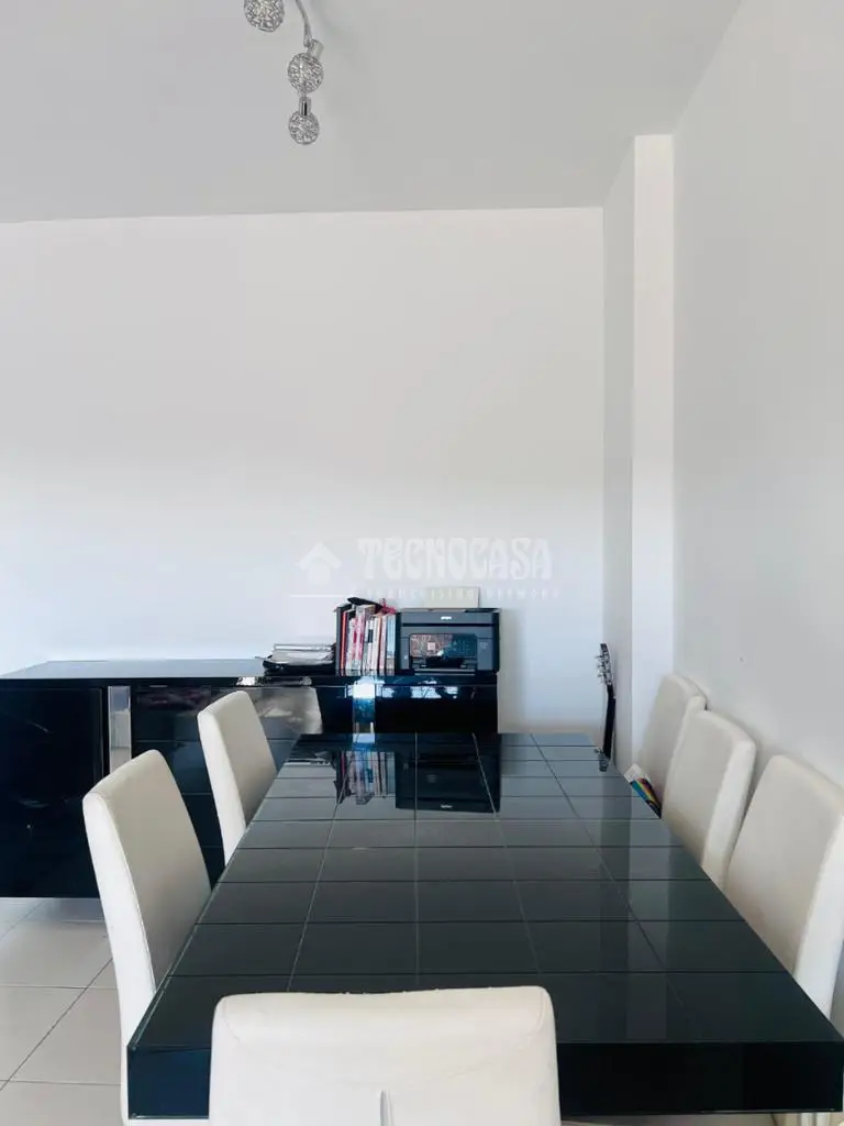 Venta Piso 120m2 Rincón de la Victoria Complejo Privado Vistas al Mar