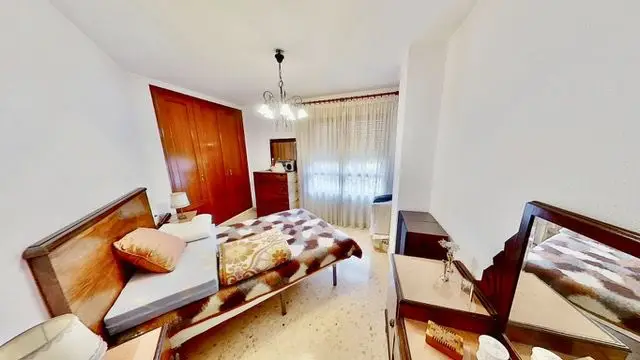 Venta Piso con Terraza en Babel Benalua Alicante