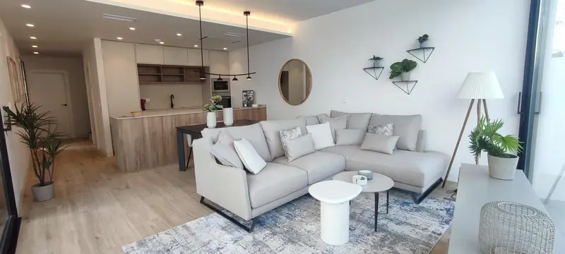 Villa en Venta Pilar de la Horadada 3 Dormitorios Piscina Privada Cerca de la Playa
