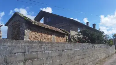 Chalet en Venta Chandebrito 5 Dormitorios Cerca Vigo Nigran