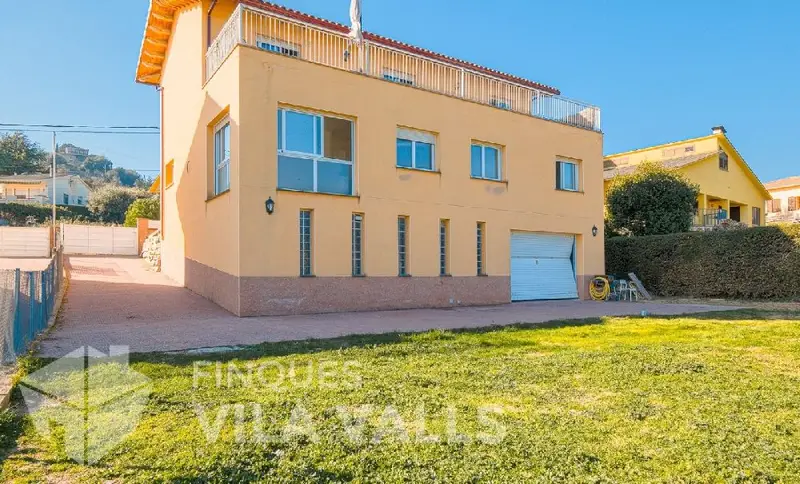 Casa en Venta Bigues i Riells Gran Tamano 6 Coches