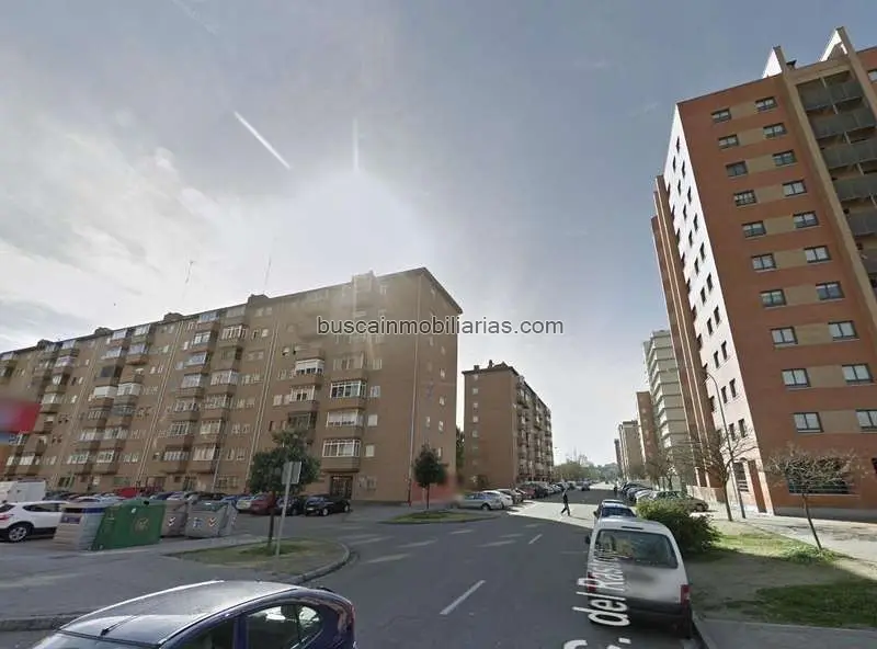 Piso en Venta Valladolid Calle Gavilla Ocupado