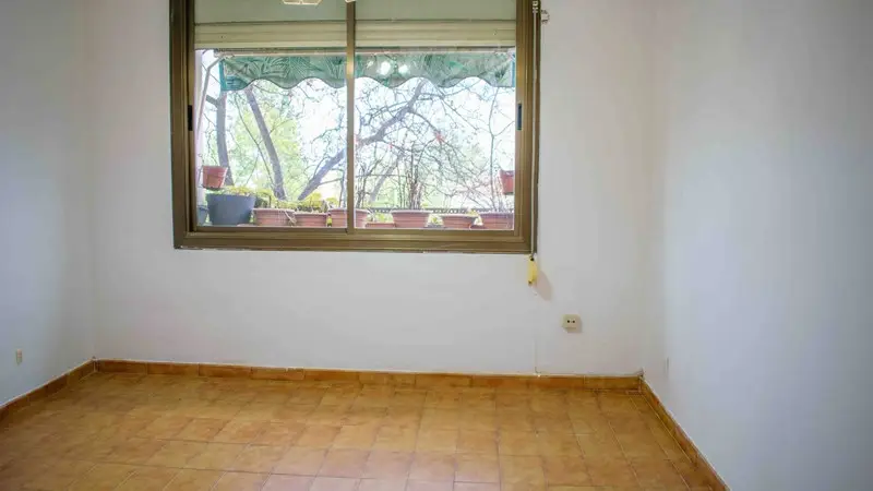 Piso en venta en Barcelona zona 08033