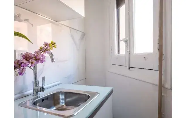 Estudio Amueblado 25m² Madrid Arapiles Cerca Metro y Universidad