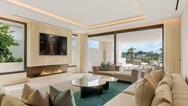 Apartamento de Lujo en Milla de Oro 4 Dormitorios Vistas al Mar