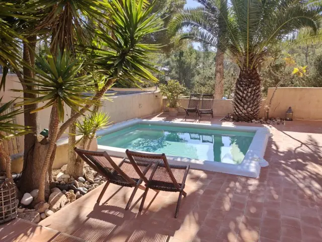 Casa-Villa de 3 Dormitorios alquiler Formentera, España