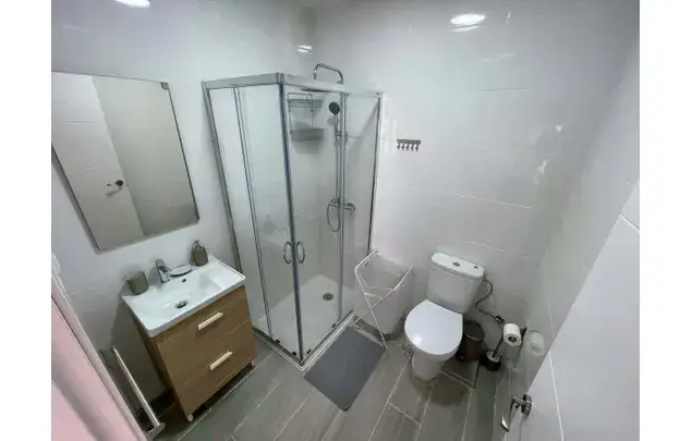 Habitaci
ón 85m
² Alquiler M



álaga Estancia Media Larga