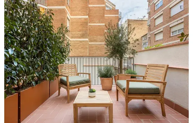 Alquiler Casa 10 Dormitorios Barcelona 3-24 Meses