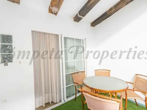 Casa Adosada 4 Dormitorios 2 Baños Cómpeta