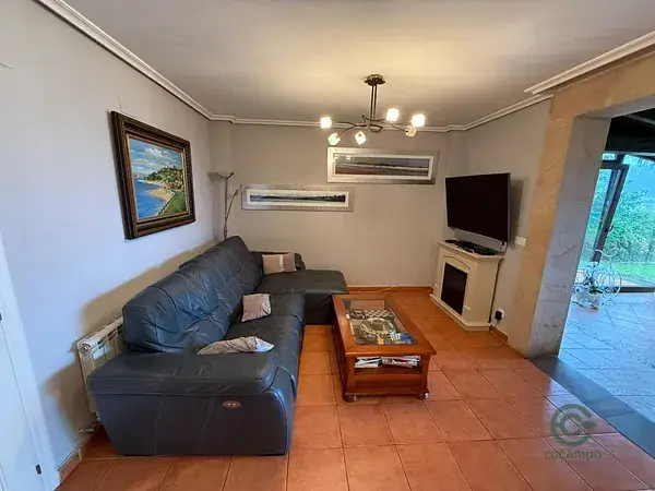 Chalet Pareado en Pontejos con Vistas a la Bahia