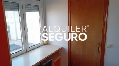 Alquiler Piso 55m2 Coronacion 2 Dormitorios Terraza 50m2