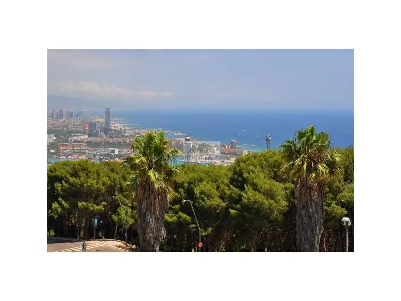 Piso en venta Montjuic Barcelona 2 dormitorios terraza piscina