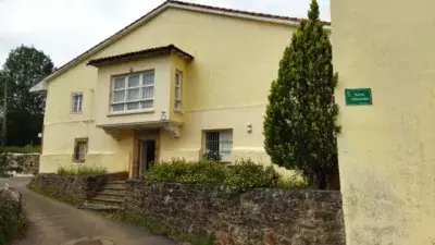 Casa en venta cerca de Arenas de Iguña y Los Corrales de Buelna