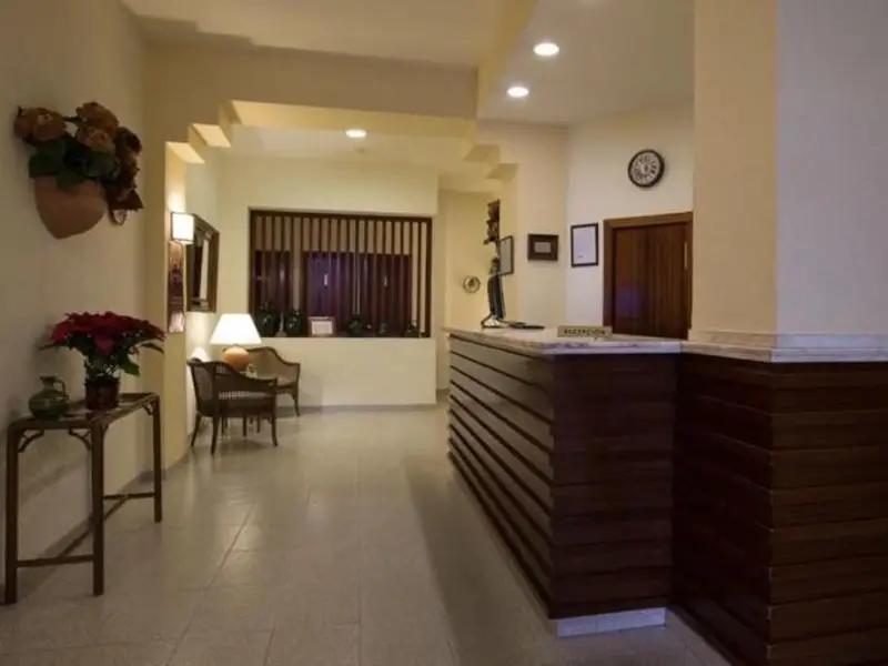 Hotel en Venta en Córdoba Centro 1550m2 31 habitaciones
