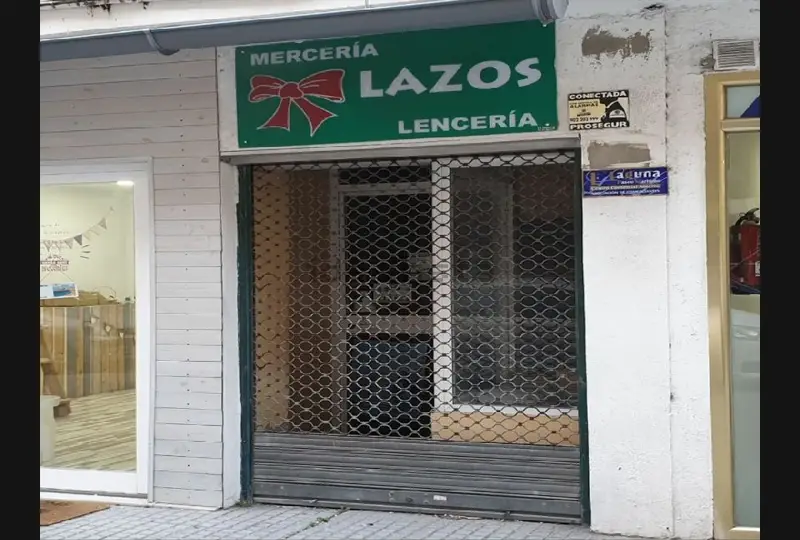 Venta Local Comercial en Centro Leon Herrero Cadiz