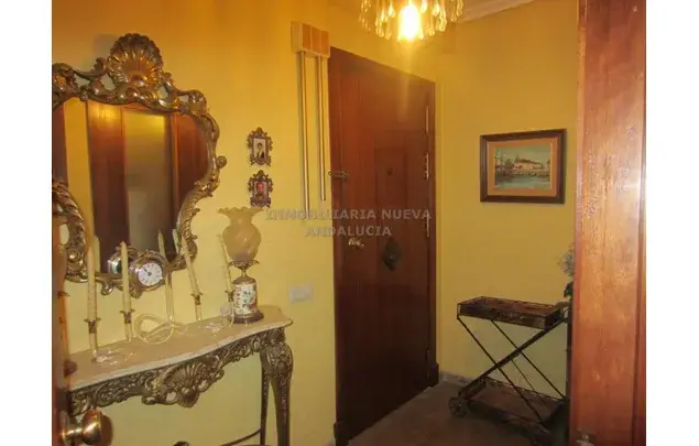 Alquiler piso 3 dormitorios 135m² Almeria