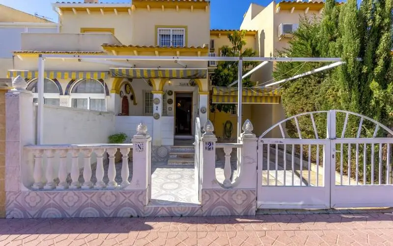 Adosado en Venta Playa Flamenca Orihuela Costa 2 Dormitorios