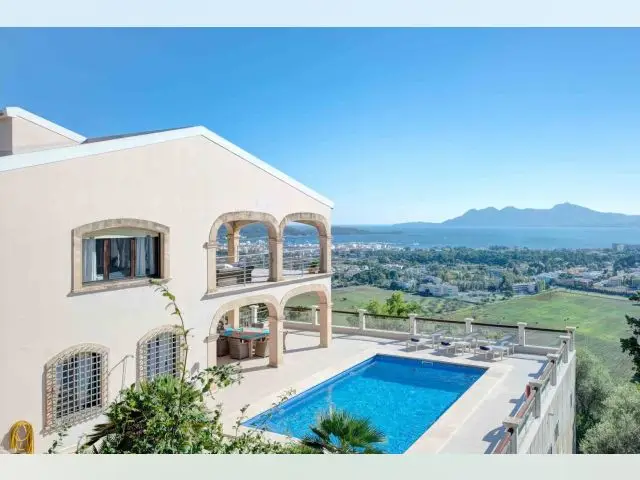 Chalet 4 Dormitorios Mallorca Alquiler