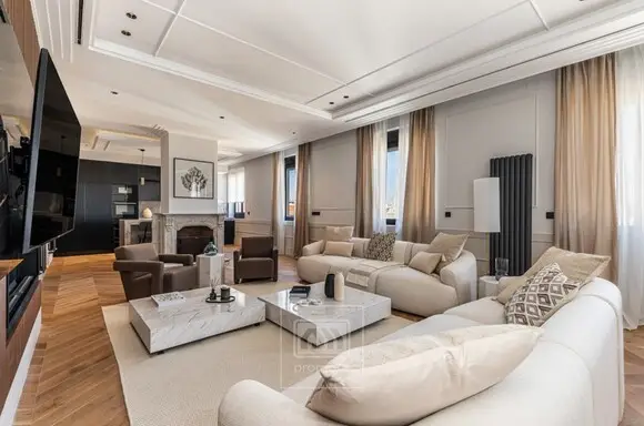 Trafalgar Exterior Reformado 322m2 3 habitaciones 4 banos