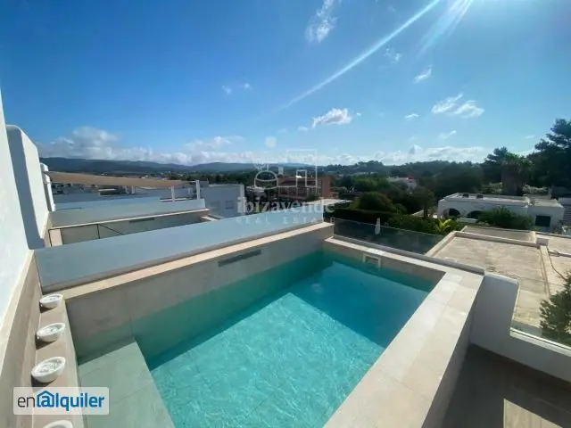 Alquiler Casa Amueblada con Piscina Privada y Garaje en Ibiza