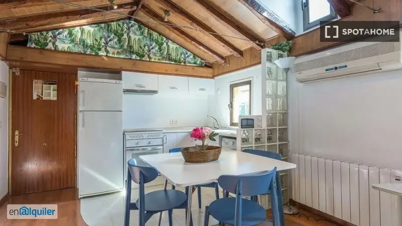 Apartamento Madrid Centro 1 Dormitorio Cama Matrimonio
