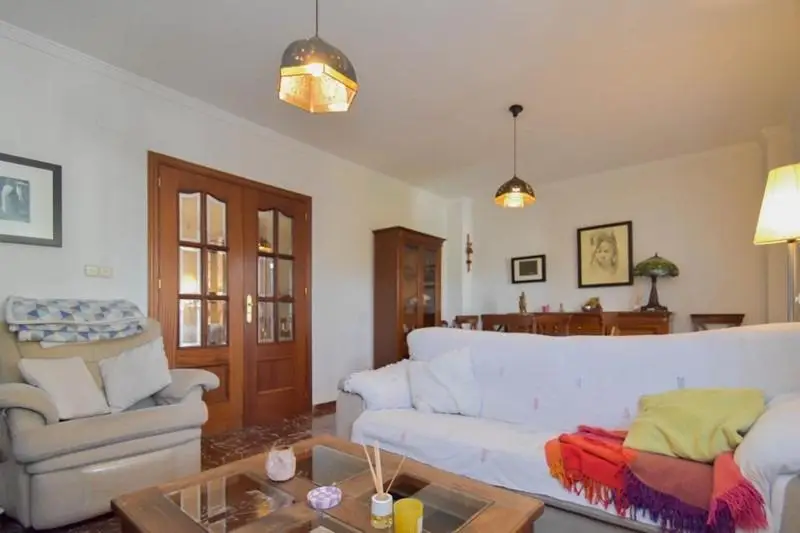 Venta Casa con piscina en La Loma 4 Ogíjares