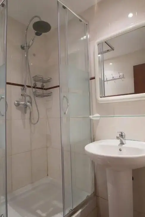 Apartamento 1 Dormitorio 1 Ba																																																																																																																																																																																																																																																																																																																																																																																																																																																																																																																																																																																																																																																																													

ño Barcelona