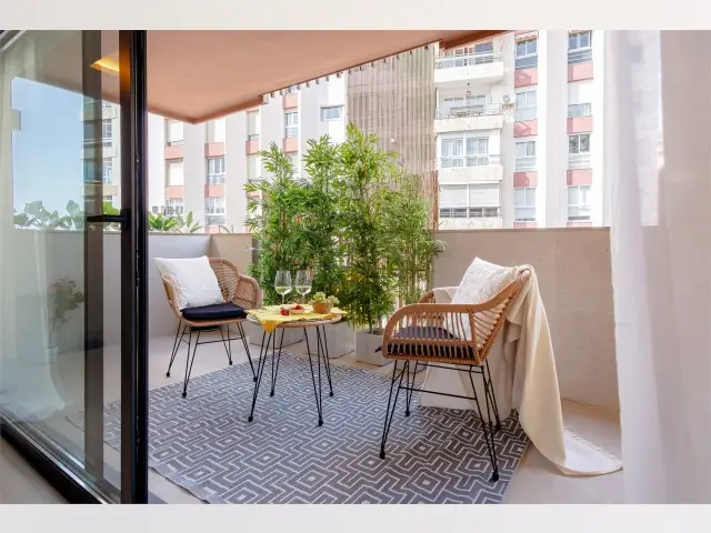 Apartamento de Lujo en Pedregalejo 4 Dormitorios 4 Baños
