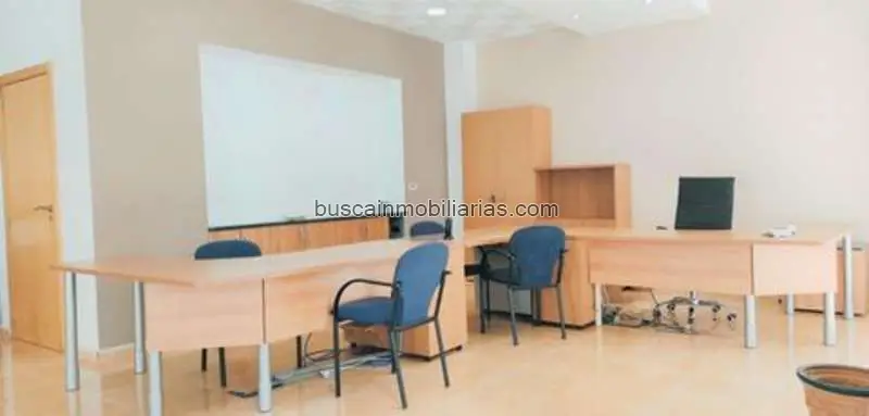 Local Comercial en Venta Torrevieja 95m2 Junto Ayuntamiento
