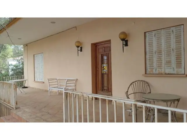 Chalet en Chiva de Morella con Piscina y Barbacoa
