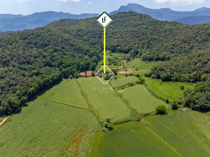 Finca Rustica 40 Hectareas La Garrotxa Tres Apartamentos Duplex Masia