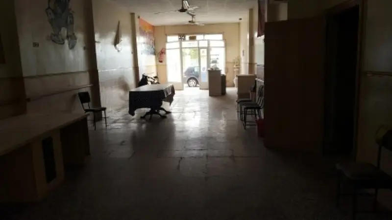 Venta Local Comercial Instituto La Mola Novelda