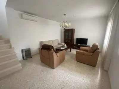 Casa en Algodonales con Patio Privado y 3 Dormitorios
