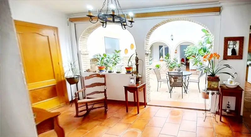 Venta Casa Reformada Ollerias Cordoba 7 habitaciones 3 baños
