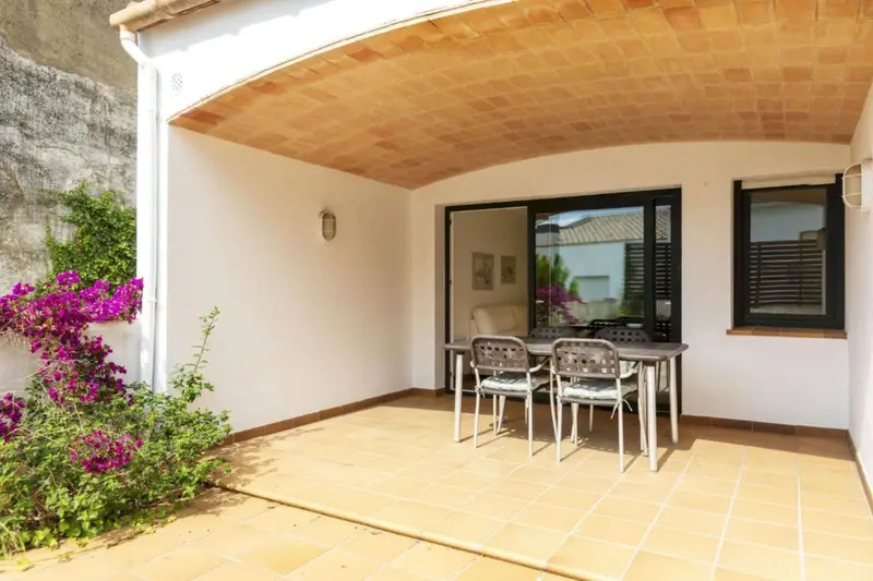 Apartamento en Calella de Palafrugell con Terraza de 60m2 y Parking