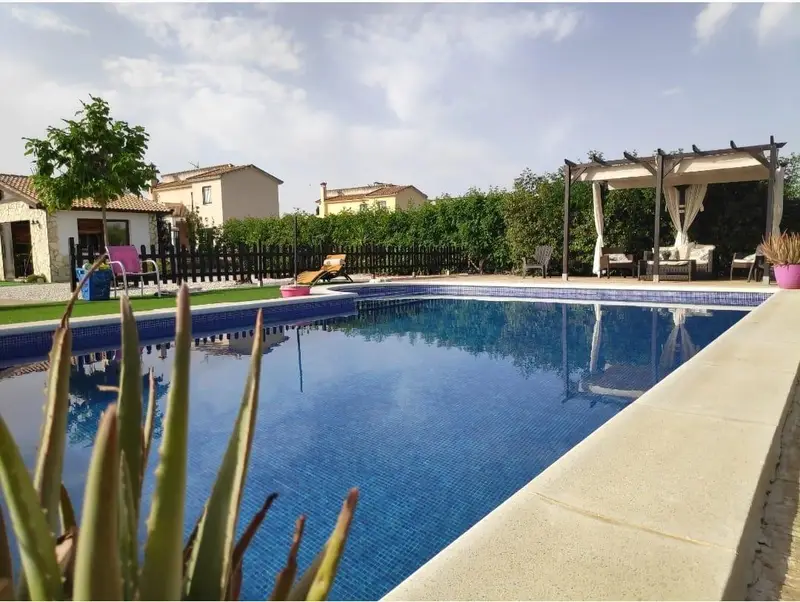 Venta Chalet con calefacción en Chica Carlota La Carlota
