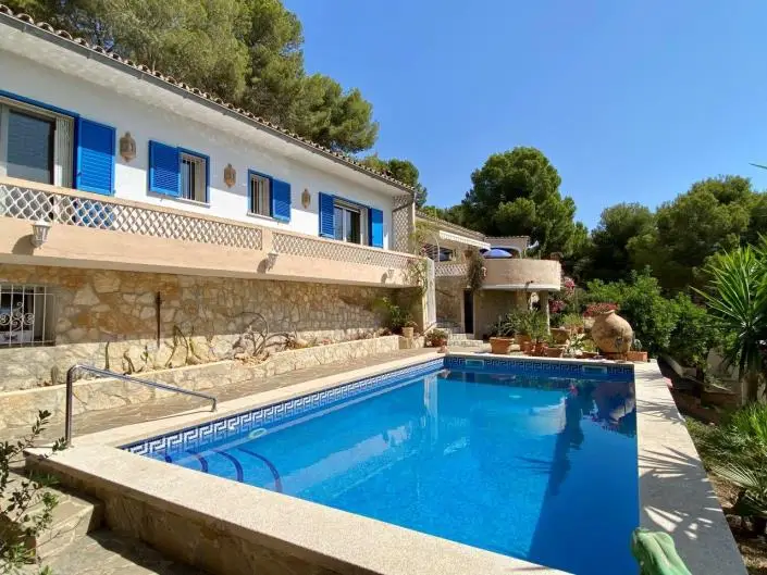 Villa en Venta 2 Dormitorios Vistas al Mar Paguera