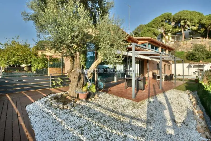Chalet de Lujo en Arenys de Mar con Piscina y Vistas