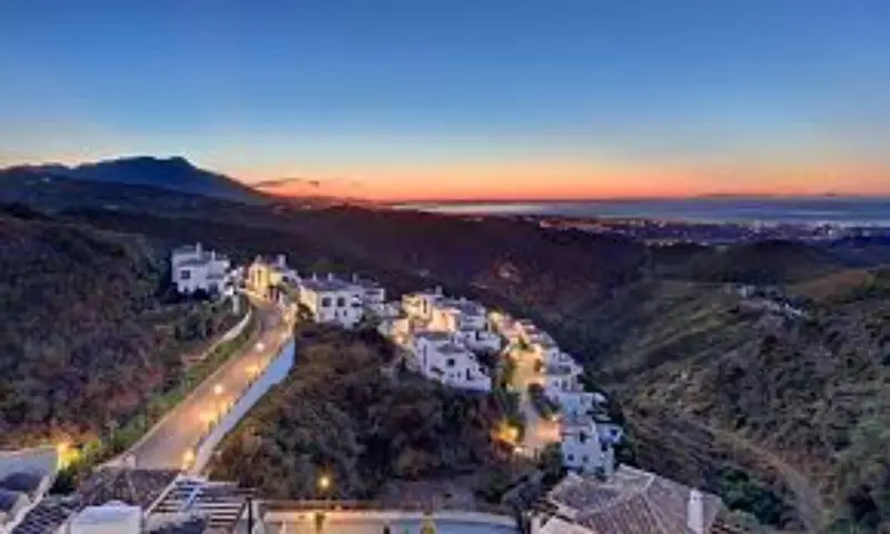 Terreno en Venta Benahavis Costa del Sol 1021m2