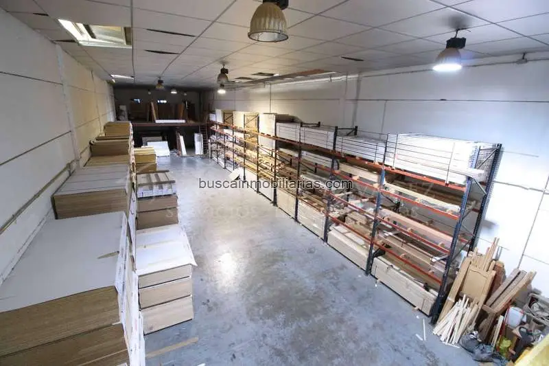 Nave industrial en venta en Parla