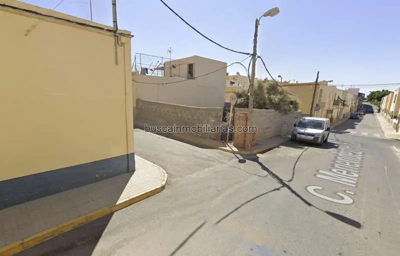 Parcela Urbana en Venta El Ejido Ocupada Al Contado